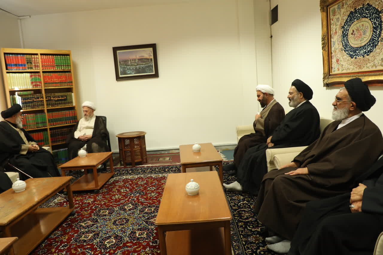 نگذاریم اسلام با گذشت زمان همچون افسانهای به غفلت سپرده شود