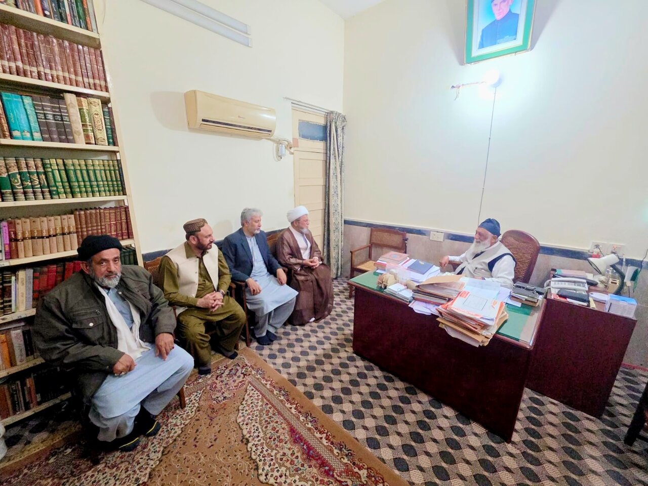 علامہ شبیر میثمی کی آیت اللہ حافظ ریاض حسین نجفی سے ملاقات / مدارس کے نصاب سمیت ملکی و علاقائی صورتحال پر تبادلہ خیال