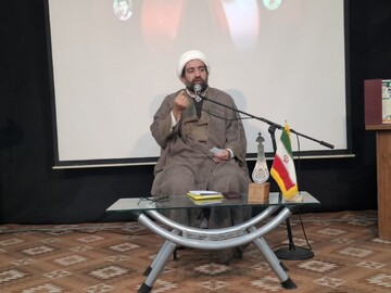 هدف دشمن، حماسه‌هراسی است