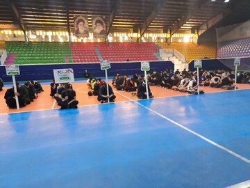 تصاویر/ افتتاحیه جشنواره فرهنگی ورزشی طلاب و روحانیون بسیجی استان مرکزی