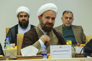 مسئولین حق واجب الهی عفاف و حجاب را ادا کنند