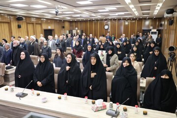 تصاویر/ مراسم تجلیل از مادران و همسران شهدا در خوی