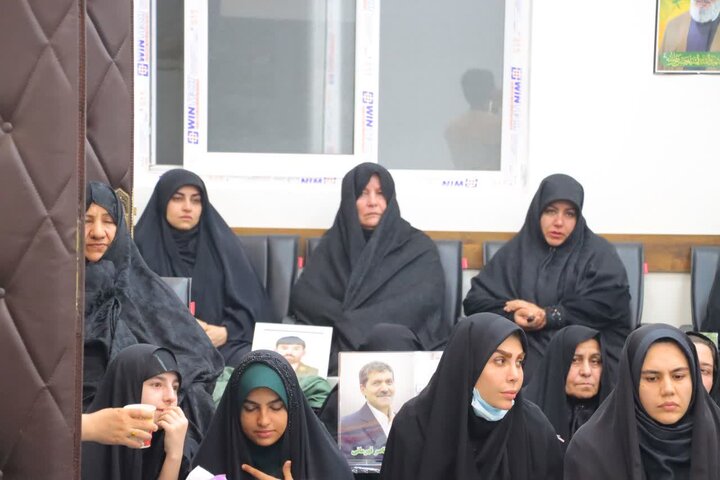 تصاویر/ سوگواری شب وفات حضرت ام البنین(س) در دفتر امام جمعه اسلامشهر