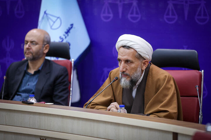 تصاویر /  حضور نماینده ولی فقیه در استان قزوین در   جلسه شورای مدیران قضایی استان قزوین