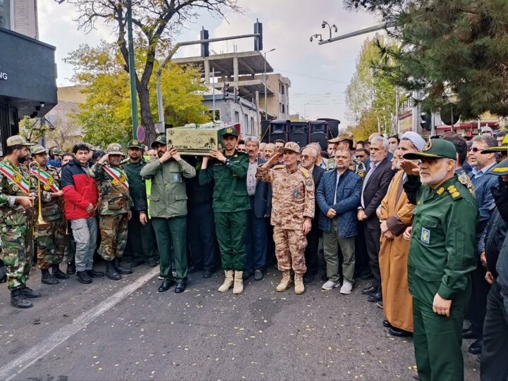 تصاویر / مراسم تشییع و تدفین شهید گمنام با حضور نماینده ولی فقیه در استان قزوین