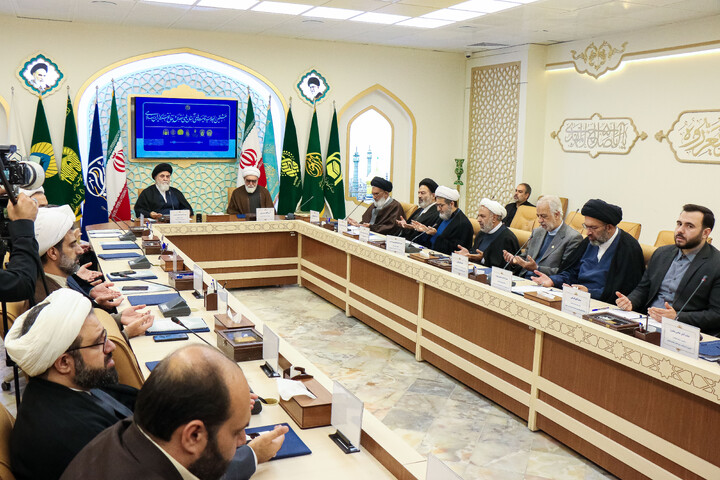تصاویر/ هشتمین اجلاسیه تولیت های آستان های مقدس و بقاع متبرکه ایران اسلامی