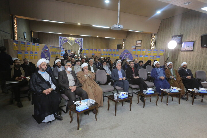 تصاویر / آیین اختتامیه «همایش ملّی پایداری و کارآمدی خانواده» در اصفهان