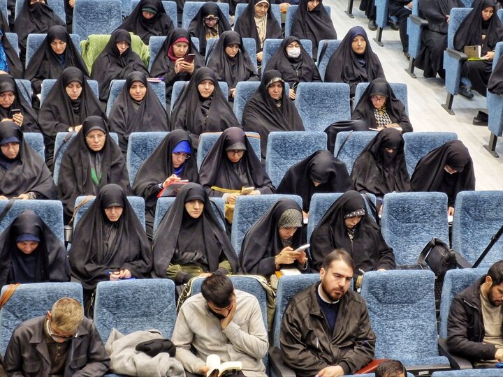 تصاویر/ دوره توانمند سازی طلاب فعال در آموزش و پرورش( معلم تمدن ساز)