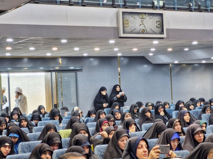 تصاویر/ دوره توانمند سازی طلاب فعال در آموزش و پرورش( معلم تمدن ساز)