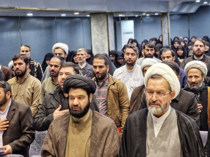 تصاویر/ دوره توانمند سازی طلاب فعال در آموزش و پرورش( معلم تمدن ساز)