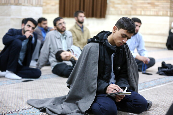 تصاویر/ درس اخلاق هفتگی حضرت آیت الله العظمی سبحانی