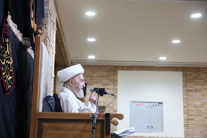 تصاویر/ درس اخلاق هفتگی حضرت آیت الله العظمی سبحانی