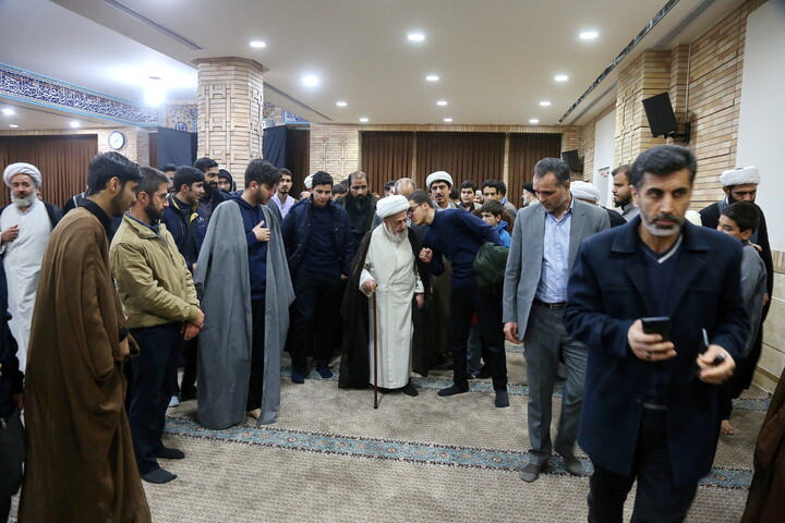 تصاویر/ درس اخلاق هفتگی حضرت آیت الله العظمی سبحانی