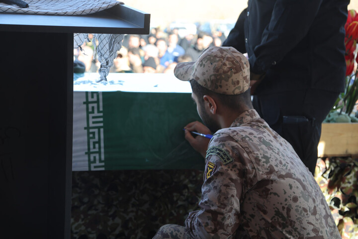 تصاویر / تشییع و تدفین پیکر مطهر شهید گمنام در مرکز آموزش سیدالشهداء(ع)