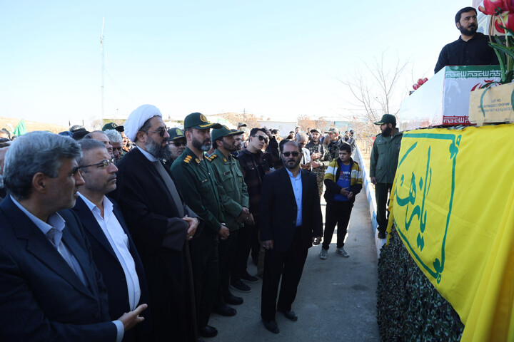 تصاویر / تشییع و تدفین پیکر مطهر شهید گمنام در مرکز آموزش سیدالشهداء(ع)