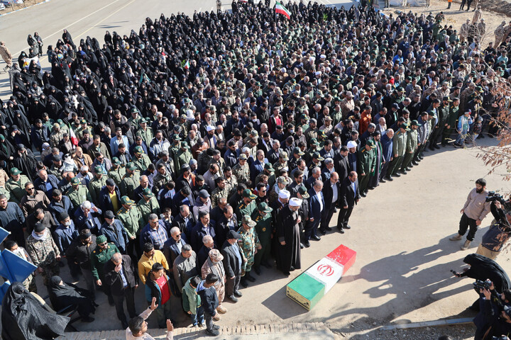 تصاویر / تشییع و تدفین پیکر مطهر شهید گمنام در مرکز آموزش سیدالشهداء(ع)