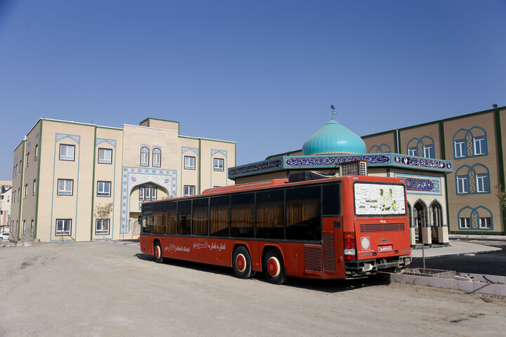 تصاویر|  پويش اهداي خون در حوزه علمیه بیرجند