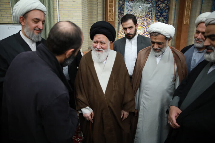 تصاویر/ دیدار جمعی ازاعضای مرکز ارتباطات حوزه و نظام،با نماینده ولی فقیه درخراسان رضوی