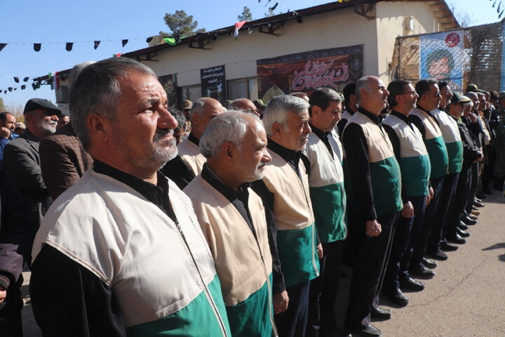 تصاویر/ مراسم تشییع و خاکسپاری شهید گمنام در شهرضا اصفهان