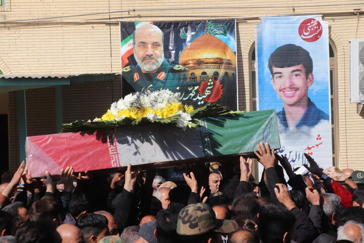 تصاویر/ مراسم تشییع و خاکسپاری شهید گمنام در شهرضا اصفهان