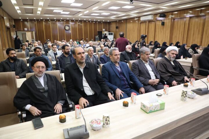 تصاویر/ مراسم تجلیل از مادران و همسران شهدا در خوی