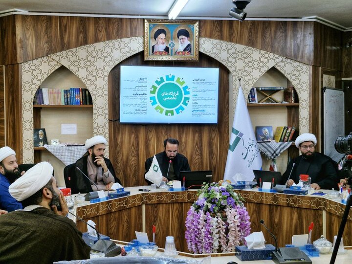 تصاویر/ رونمایی از اعلان(پوستر) مسجد با برکت