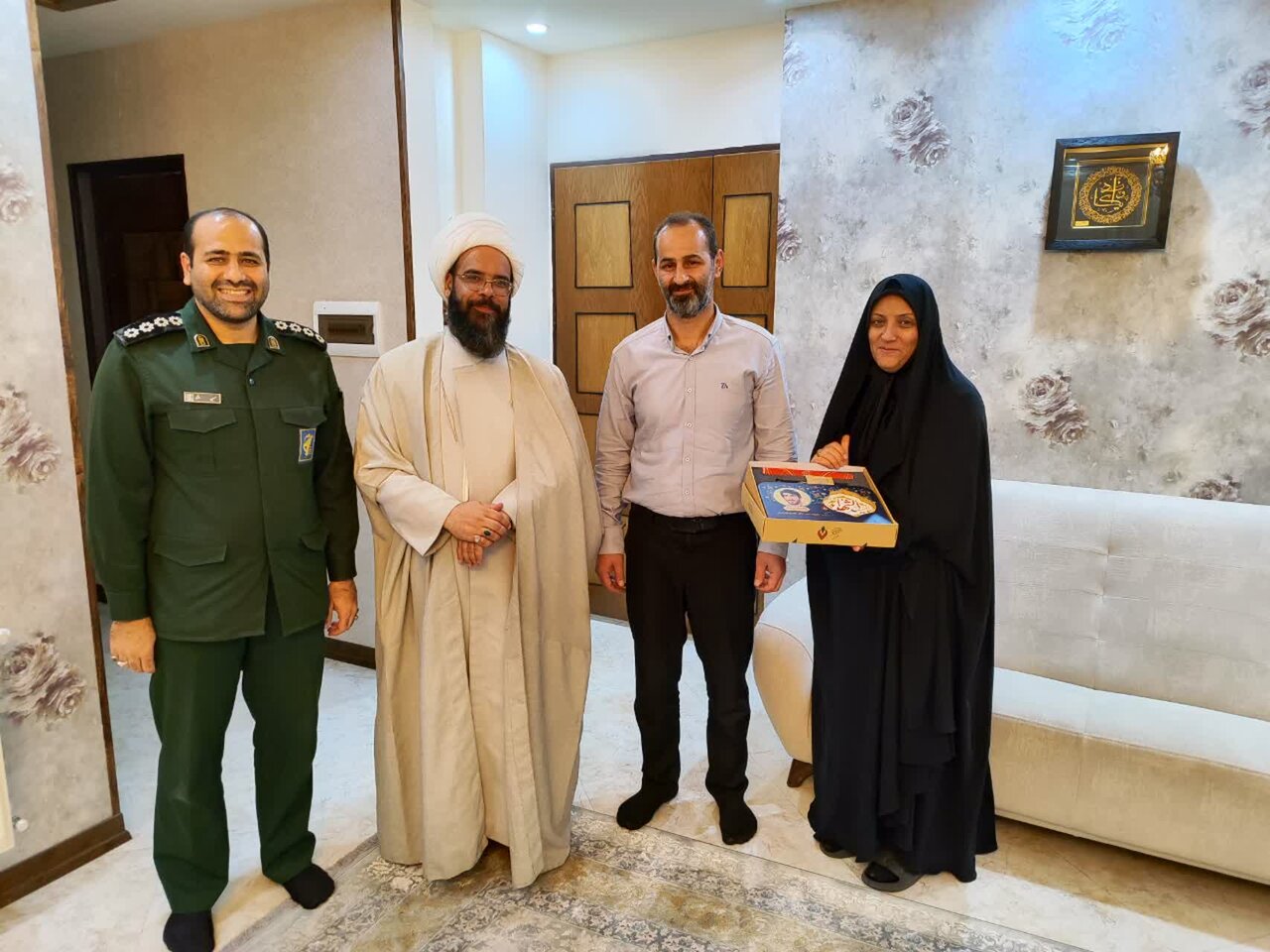 دعای پرفیض توسل در بیت شهید سید جلال ناصری زمزمه شد