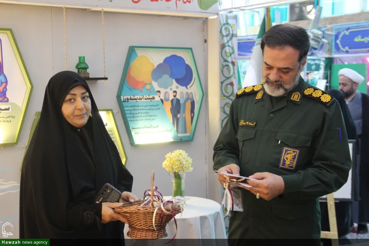 روایتی از داشتهها بایدها در «نمایشگاه ردهها و پایههای اسوه» استان اصفهان + تصاویر