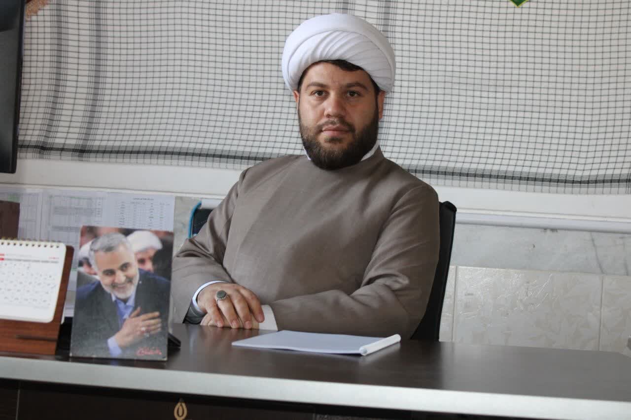 مادران و همسران شهدا راویان واقعی انقلاب هستند