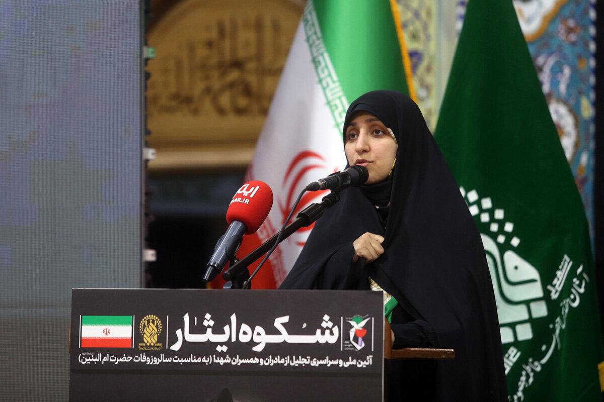 ایستادگی ملت ایران آرزوهای دشمن را نابود کرده است