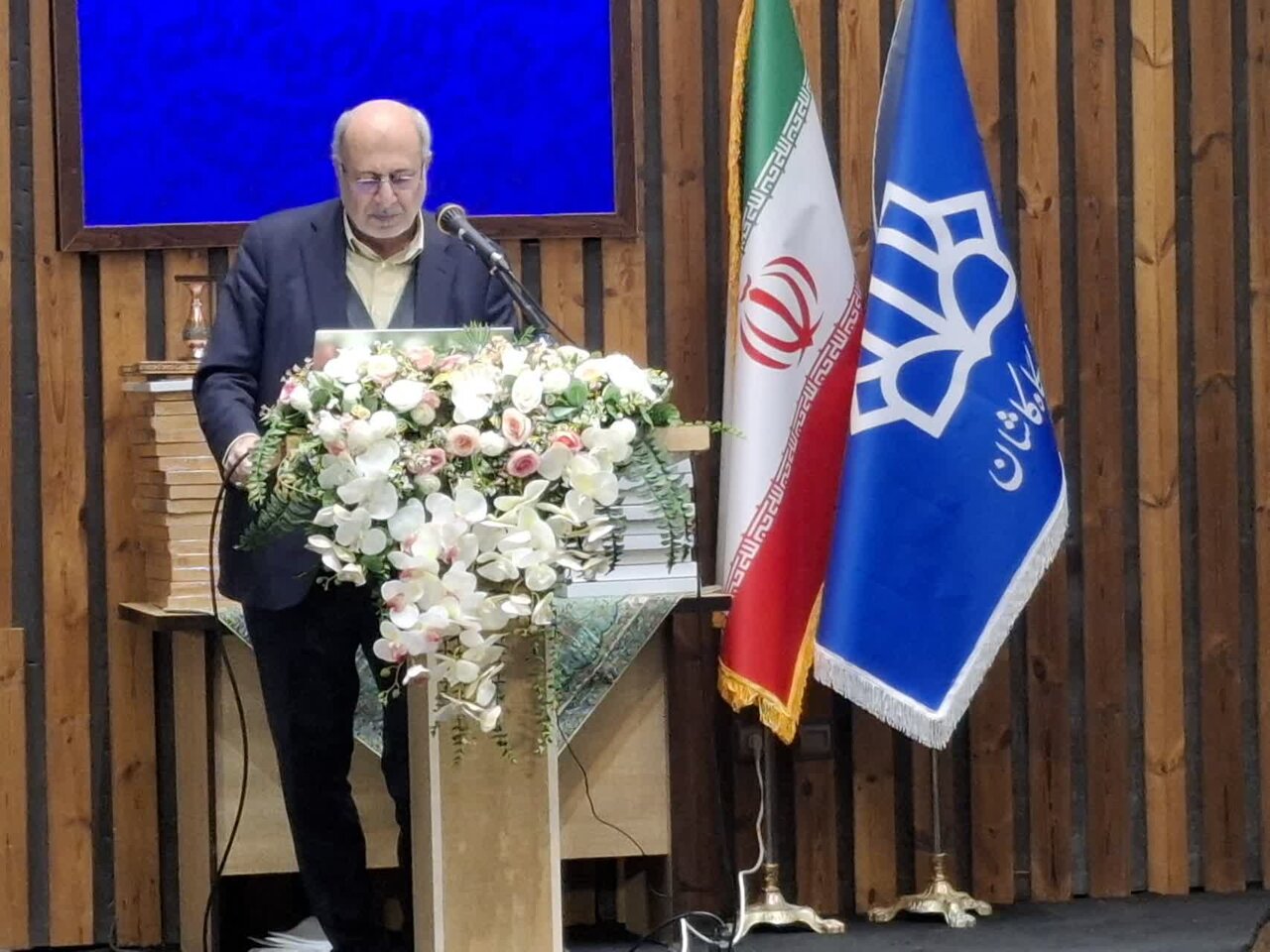 دانشگاه‌ها باید به مراکز تولید پروژه‌های قابل‌تجاری‌سازی تبدیل شوند