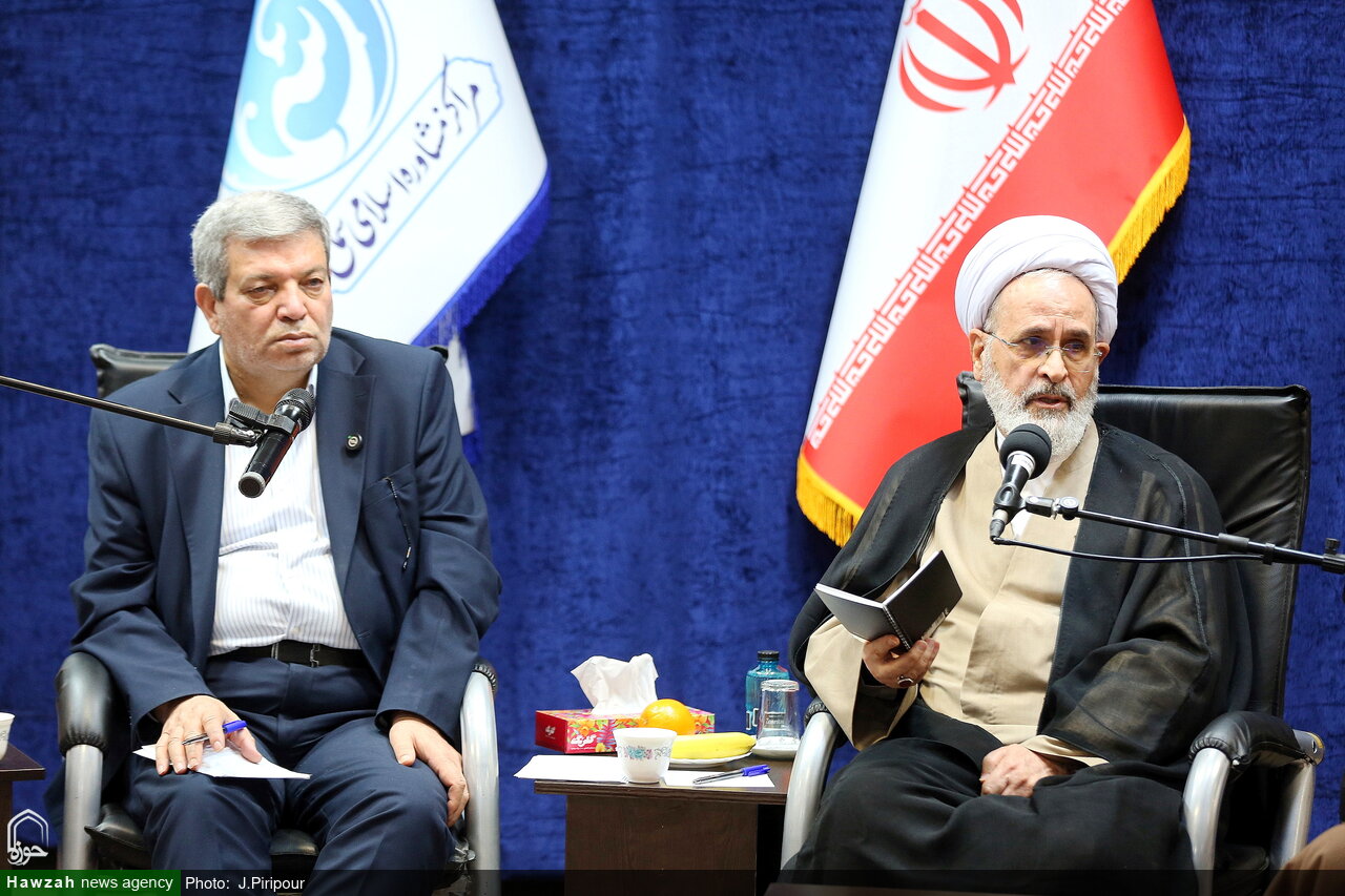 مشاوره اسلامی پیونددهنده علم و دین است / لزوم تدوین برنامه ۵ ساله همکاری حوزههای علمیه و بهزیستی