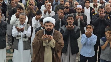 تصاویر/ اقامه نماز جمعه شهر ریگان