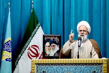 تبیین جایگاه واقعی زن در اسلام، راه نجات بانوان جهان است