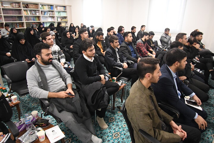 تصاویر/ نشست نماینده ولی فقیه در آذربایجان غربی با نمایندگان تشکل های دانشجویی