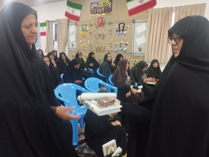 تصاویر/ مراسم سوگواری وفات حضرت ام البنین در مدرسه علمیه فاطمیه بردسیر