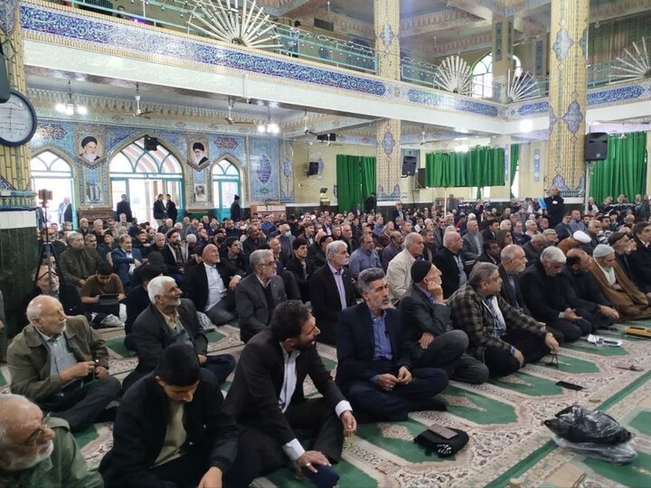 تصاویر/ نماز عبادی سیاسی جمعه در ورامین