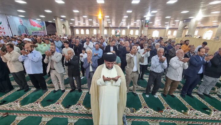 نماز جمعه گناوه به روایت تصویر