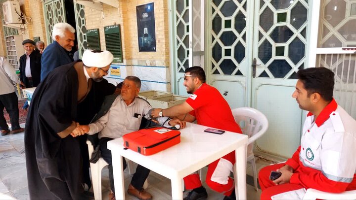 تصاویر/ اقامه نماز جمعه شهر انار