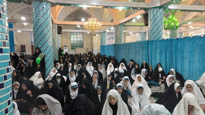 تصاویر/ اقامه نماز جمعه شهر انار