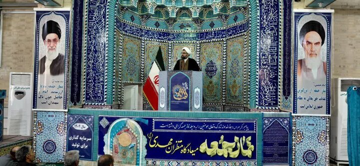 تصاویر/ اقامه نماز جمعه شهر انار