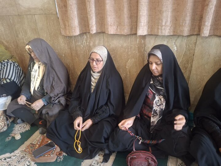 تصاویر/ اقامه نماز جمعه شهر بلورد