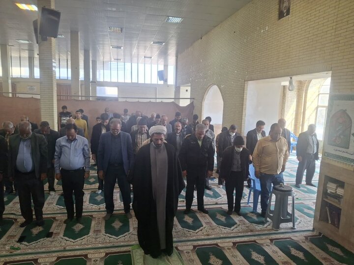 تصاویر/ اقامه نماز جمعه شهر بلورد