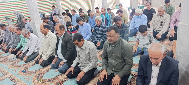 تصاویر/ اقامه نماز جمعه شهر نودژ