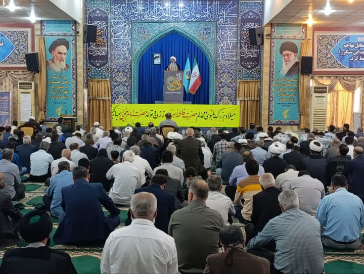 نماز جمعه بوشهر به روایت تصویر