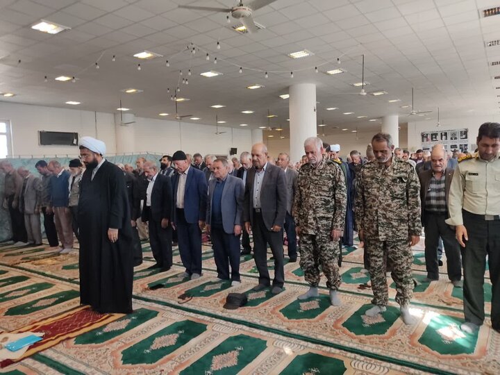 تصاویر/ اقامه نماز جمعه شهر کشکوئیه