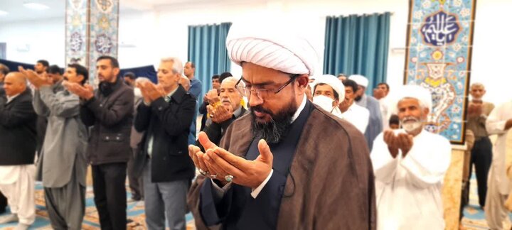 تصاویر/ آیین عبادی سیاسی نماز جمعه شهرستان نیمروز