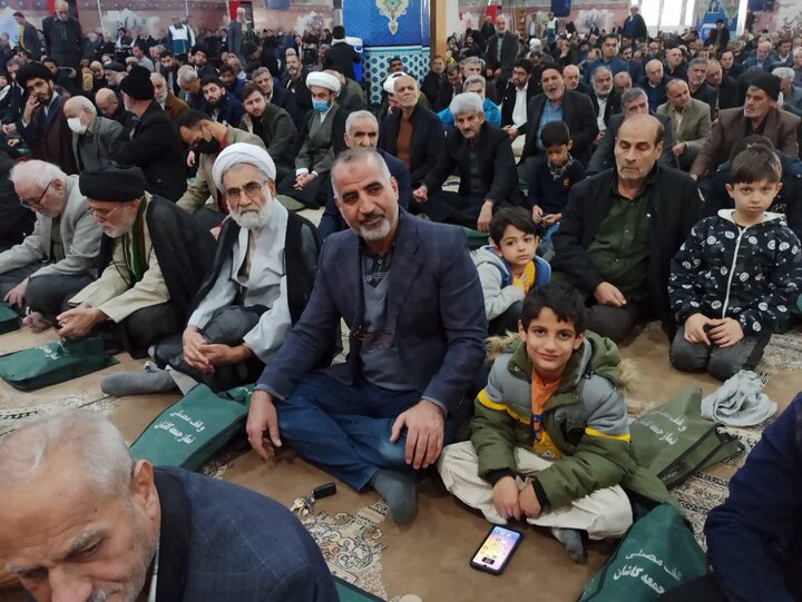 تصاویر/ نمازعبادی سیاسی جمعه کاشان