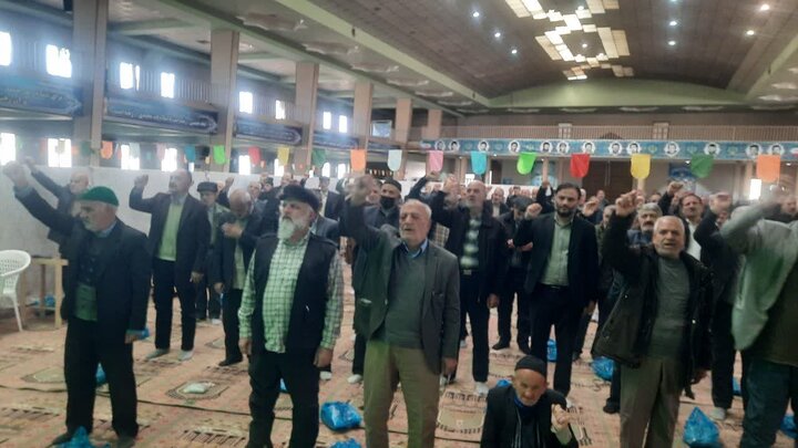تصاویر/حضور پر شور مردم ولایت‌مدار خمین در نماز جمعه این شهرستان