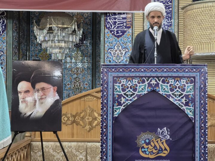 تصاویر/ نماز عبادی سیاسی جمعه در پاکدشت